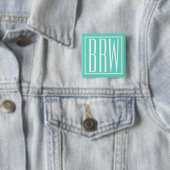 Kras Modern 3 Initiaal Monogram | Wit Op Aqua Vierkante Button 5,1 Cm (In situ)