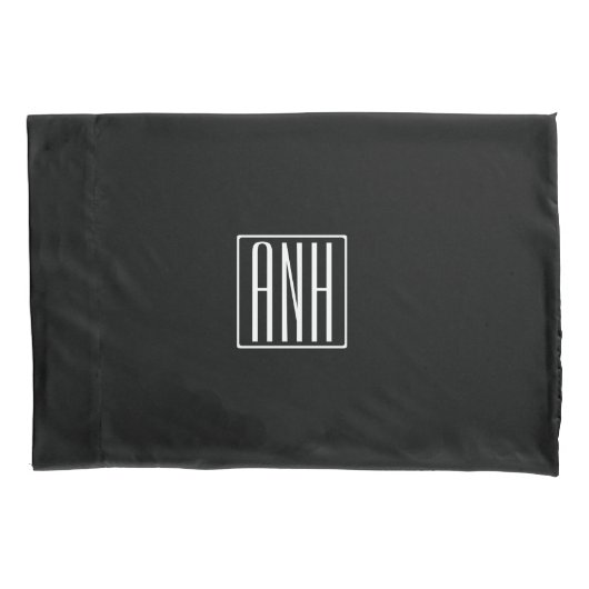 Kras Modern 3 Initiaal Monogram | Wit Op Zwart Kussensloop (Voorkant)