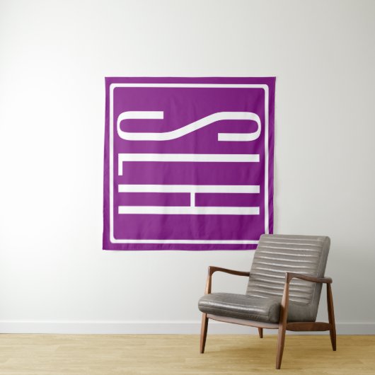 Kras Modern 3 Initiaal Monogram | Wit & Paars Wandkleed (In Situ (horizontaal))