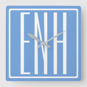 Kras Modern 3 Initiaal Monogram   Zachte Blauwe Vierkante Klok
