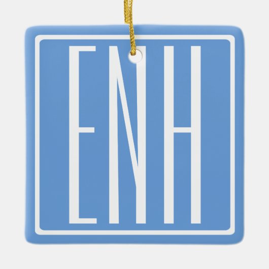 Krasmodern 3 initiële monogram | Zachte Blauwe Keramisch Ornament (Voorkant)