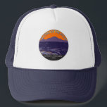 Kraters van het Nationale Monument van Moon Idaho Trucker Pet<br><div class="desc">Kraters van het ontwerp van de vectorillustratie van de maan. Het beschermde gebied heeft een vulkaanuitstraling en vormt een van de best bewaarde gebieden van het stroomgebied van de overstromingen op het vasteland van de Verenigde Staten.</div>
