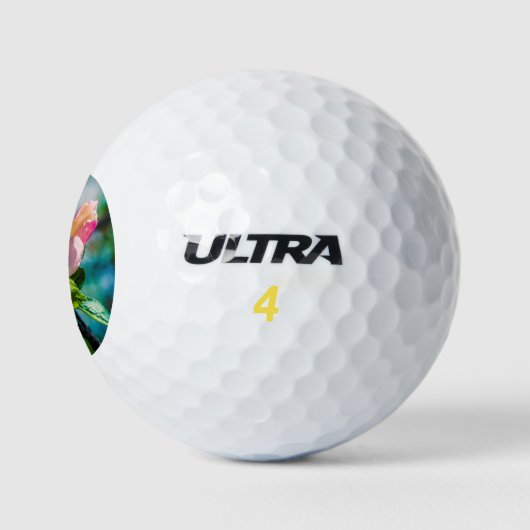 Krattenbloemen en -knoppen golfballen (Logo)