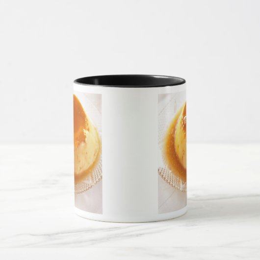 Kreemkaramelachtige pudding met karamel mok (Midden)
