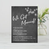 Krijtbord Edison Lichten Modern We Zijn Getrouwd Kaart (Staand voorkant)