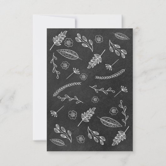Krijtbord Handgetekende bloemenslingerscript RSVP Kaartje (Achterkant)