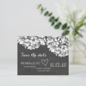Krijtbord Hydrangea Flowers Save The Date Aankondigingskaart (Staand voorkant)