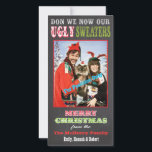 Krijtbord Lelijk Kersttrui Fotokaart Feestdagenkaart<br><div class="desc">Super grappige Krijtbord Lelijke Kersttrui Fotokaart met leuke letters op een krijtbord of zwarte bord achtergrond. Vervang gewoon de foto die wordt weergegeven door uw familieportret en pas aan om te passen. Problemen hebben? Neem dan contact met me op! Handgetekende illustratie door McBooboo.</div>