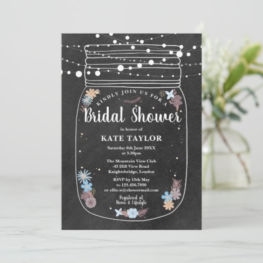 Krijtbord Mason Jar String Lights Vrijgezellenfees Kaart (Staand voorkant)