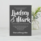 Krijtbord tekst alleen vet script bruiloft kaart (Staand voorkant)