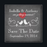 krijtbord Tortelduifjes Sla de datummagneet op Magneet<br><div class="desc">Kondig uw bruiloft in stijl met onze moderne krijtbord ontwerp chique liefde vogels Save the Date magneet. Pas gewoon onze populaire magneten aan met uw trouwinformatie en u bent klaar om te gaan. Onze schattige schoolbord liefde vogels opslaan de datum magneet bruiloft aankondigingen zijn beschikbaar in onze winkel. Bekijk onze...</div>