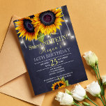 Krijtbord zonnebloemen chique rustiek zoet zestien kaart<br><div class="desc">Floral elegante herfst lief zestien / 16e verjaardagsfeestuitnodiging sjabloon op donker middernacht marineblauw krijtbord met boeketten van geel gouden zonnebloemen en snaren van twinkle lichten. Vul uw gegevens in de spots in, U kunt ervoor kiezen om het verder aan te passen door lettertypen en kleuren van belettering te wijzigen. —...</div>