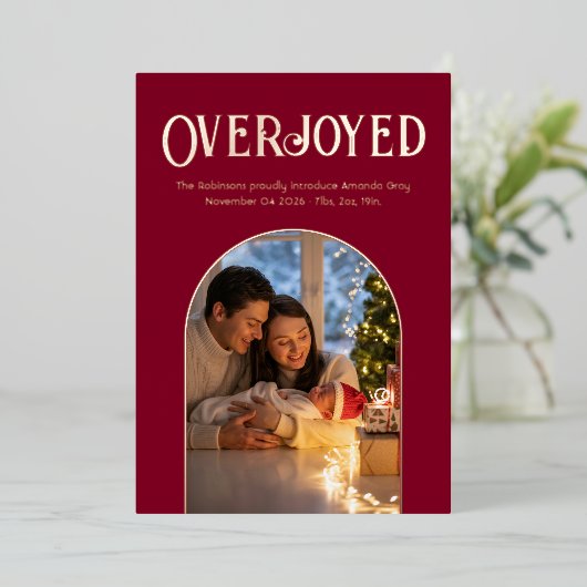 Krimson Luxe Kerst Baby Geboorte Aankondiging Foto (Staand Voorkant)