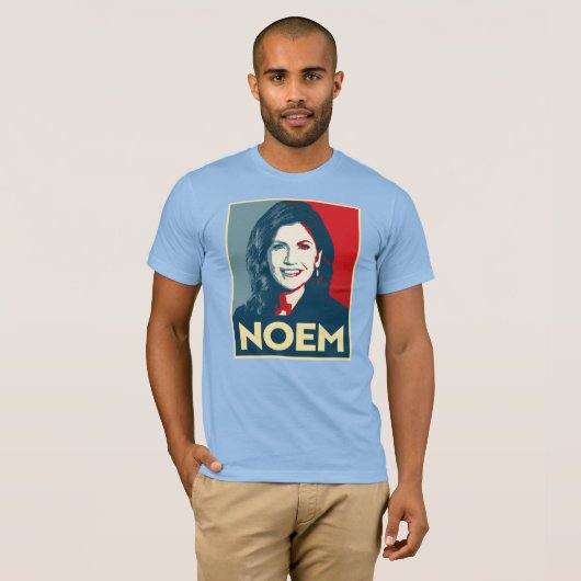 KRISTI NOEM Propaganda Poster T-shirt (Voorkant volledig)