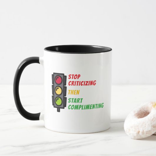 "Kritiek Stoppen" mok (Met donut)