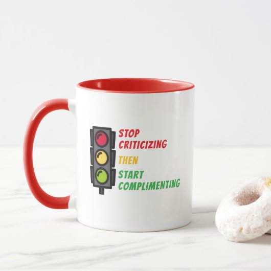 "Kritiek Stoppen" mok (Met donut)
