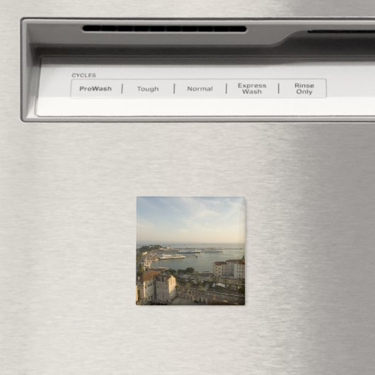 Kroatië, Dalmatia, Split. Uitzicht van Riva Magneet (Insitu (Vaatwasser))