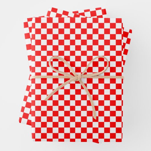 Kroatische rode en witte cheques — Papierblad met  Inpakpapier Vel (In situ)