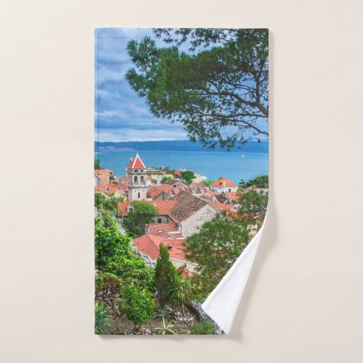 Kroatische stad Omis. Bad Handdoek (Handdoek)