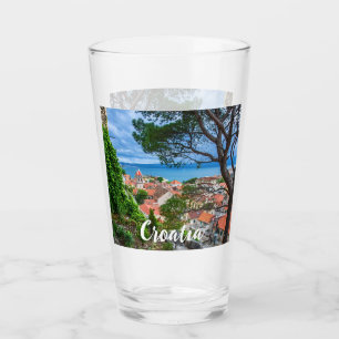 Kroatische stad Omis Glas