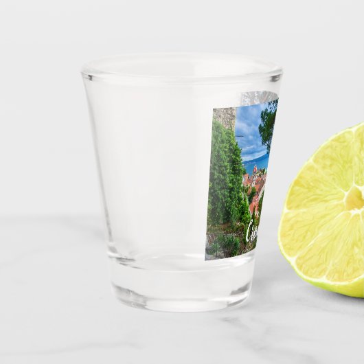 Kroatische stad Omis Shot Glas (Links)