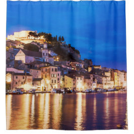 Kroatische stad Sibenik 's nachts Douchegordijn