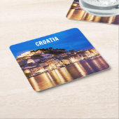 Kroatische stad Sibenik 's nachts Kartonnen Onderzetters (Schuin)