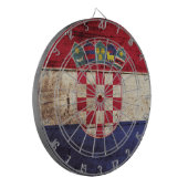 Kroatische vlag op oude houten graan dartbord (Voorkant Links)