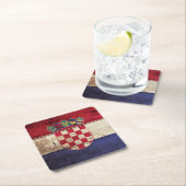 Kroatische vlag op oude houten graan kartonnen onderzetters (Insitu)