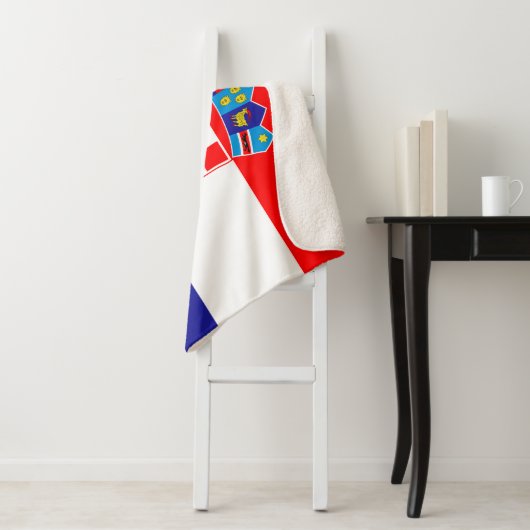 Kroatische vlag sherpa deken (In situ)