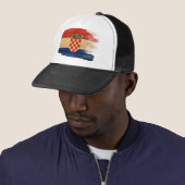 Kroatische vlag Trucker Hat Pet (In situ)