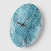Krokodil Batik: Textured Fabric Art Grote Klok (Hoek)