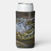 Krokodil van dichtbij seltzer blikjeskoeler (Seltzer Achterkant)