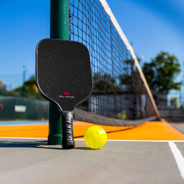 Krokodillenleer textuur rode letters pickleball paddle