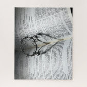 Kroon van Thorns Heart en Bijbel Legpuzzel (Verticaal)