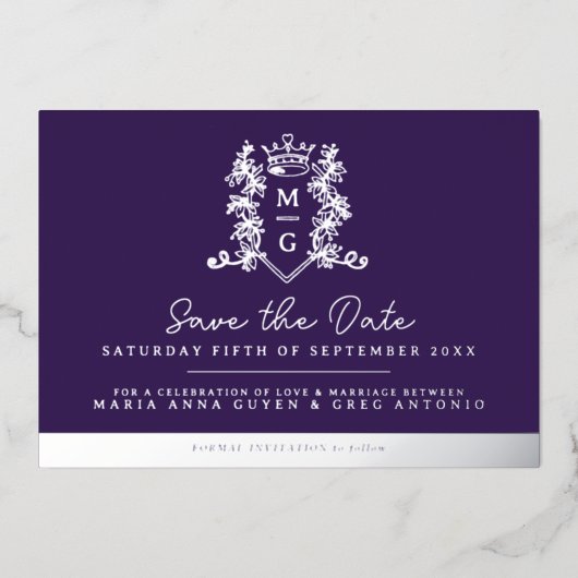 Kroonfoto bruiloft bewaar de datum paarse zilver folie uitnodiging (Voorkant)
