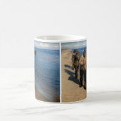 Kroyer - Drie vissers die een boot trekken Koffiemok (Center)