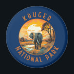 Kruger Nationaal Park Zuid-Afrika Olifant Retro Magneet<br><div class="desc">Kruger vector artwork ontwerp. Kruger National Park,  in het noordoosten van Zuid-Afrika,  is een van de grootste wildreservaten van Afrika. De grote dichtheid van wilde dieren omvat de Big 5: leeuwen,  luipaarden,  neushoorns,  olifanten en buffels.</div>
