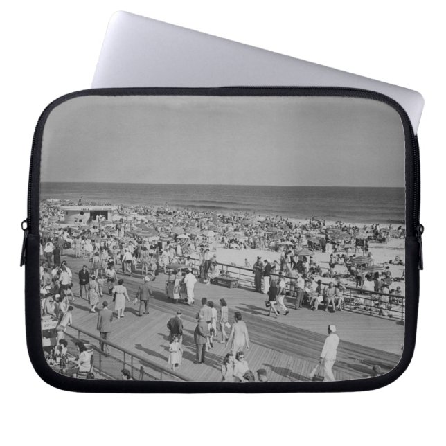 Kruid op strand laptop sleeve (Voorkant)