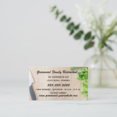 Kruiden en mes op een snijplank visitekaartje (Staand voorkant)