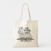 Kruidige boeken & ijzige koffie tote bag (Achterkant)
