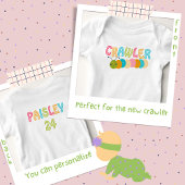 Kruipende baby met Mooie Rups Romper