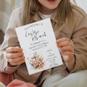 Kruis en bloemen bloemenpaasbrunch kaart