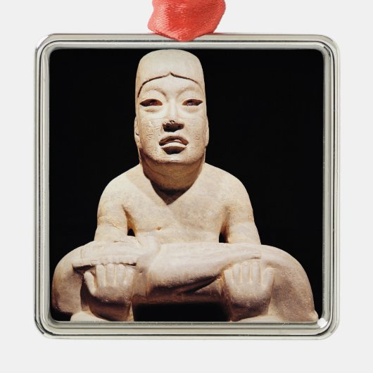 Kruispootfiguur met een baby, Olmec Metalen Ornament (Voorkant)