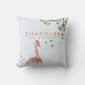 Kruitbabyjongetje giraffe pastelboomkwekerij kussen (Voorkant)