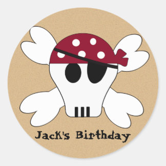 KRW Cute Pirate Skull en Crossbone Birthday Ronde Sticker