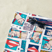 Krypto Comic Panel Pattern Strandlaken (In situ)