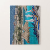 Ksamil, strand aan de zee legpuzzel (Verticaal)