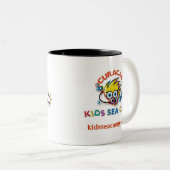 KSCLogo2, CuracaoLogoBlcksm.tiff, kidsseacamp.com Tweekleurige Koffiemok (Voorkant rechts)