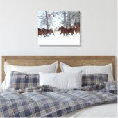 Kudde paarden rennend in de sneeuw canvas afdruk (Insitu (Slaapkamer))